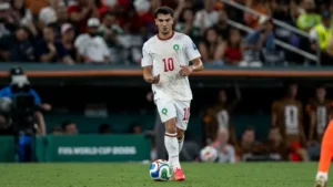 Azzedine Ounahi, Brahim Diaz et Soufiane Rahimi célébrant la victoire du Maroc